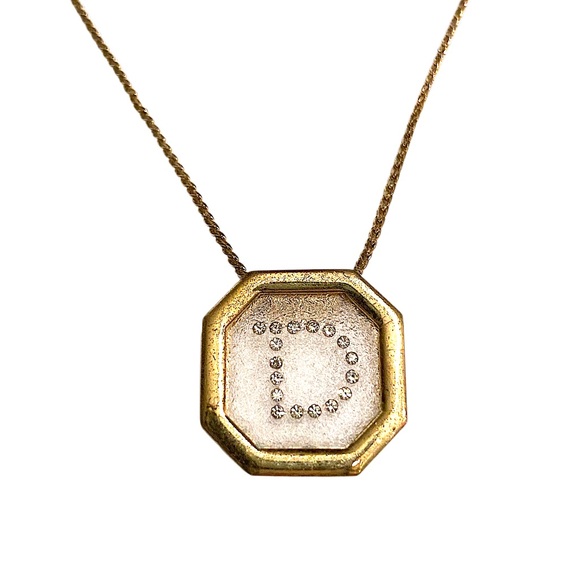 Avon Vintage D Initial Frosted Glass Crystal Necklace Gold - Picture 1 of 3